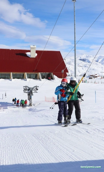 Sivas Yıldız Dağı Kış Sporları Turizm Merkezi