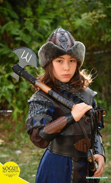 Söğüt Alp Kostüm