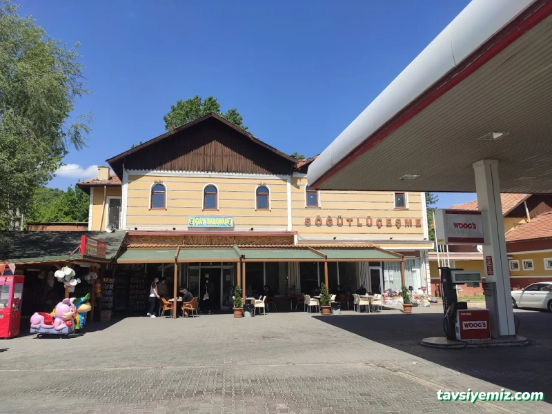 Söğütlü Çeşme Dinlenme Tesisleri