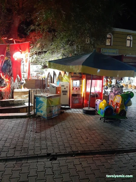 Söğütlü Çeşme Dinlenme Tesisleri