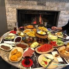 Şömine Kahvaltı