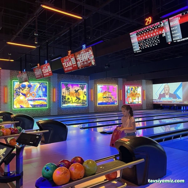 Strike Bowlin Cafe Poligon