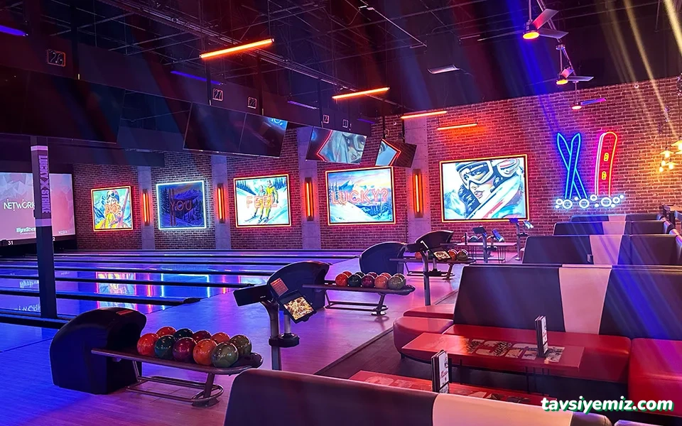 Strike Bowlin Cafe Poligon