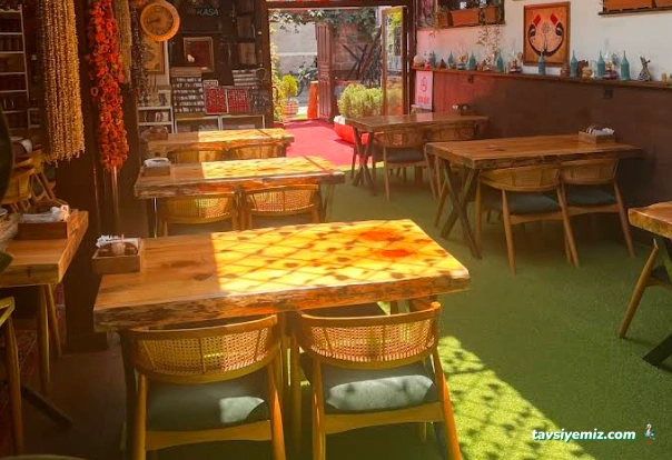 Sultan Somatı & The Table Of Sultan