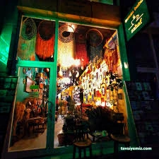 Taranta Babu Sahaf & Cafe