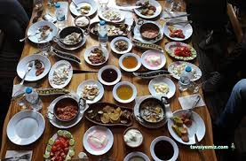 Tarihi Konak Kahvaltı Salonu