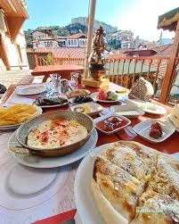 Tarihi Konak Kahvaltı Salonu