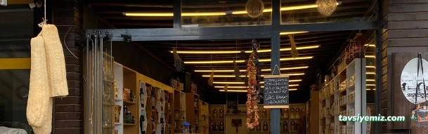 Tarihi Taşköprü Lokman Hekim