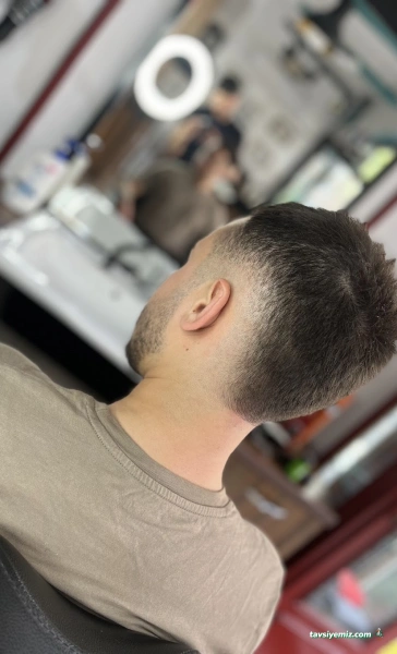 Taşkın Yıldız Erkek Kuaförü