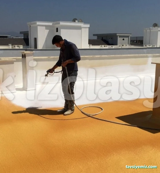 Tek İzolasyon Sprey Poliüretan Köpük Isı Yalıtımı Ve Polyurea Su Yalıtımı