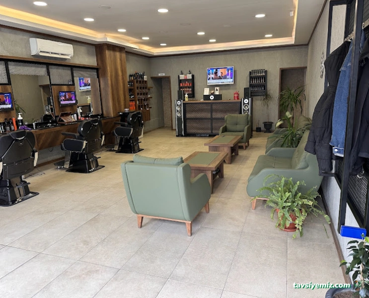 Tek Makas Berber Salonu