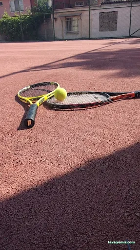Tenis Kortu