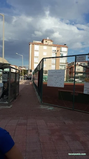 Tenis Kortu Club Burdur