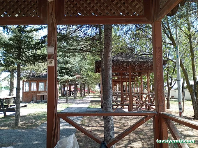 Tepebaşı Ercanlar Petrol Ve Dinlenme Tesisleri