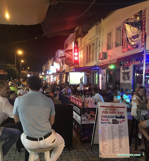 The Red Lion Bar & Dance Club