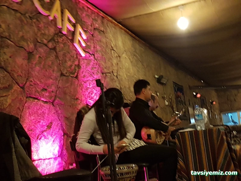 Tigris Cafe , Lokanta & Canlı Müzik