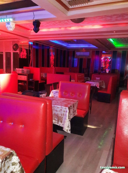 Tokat Mavi Ay Müzikhol