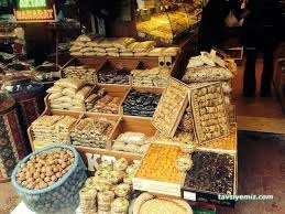 Tomurcuk Aktar Baharat