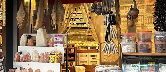 Tomurcuk Aktar Kocaeli