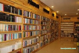 Tuğra Kitabevi Ve Kafe