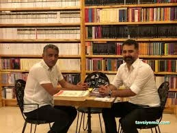 Tuğra Kitabevi Ve Kafe