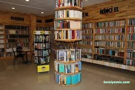 Tuğra Kitabevi Ve Kafe