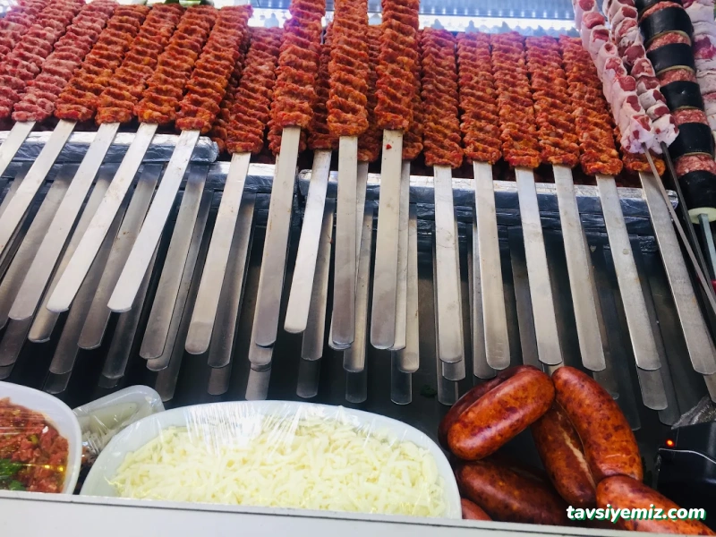 Üç Kardeşler Ocakbaşı Fırınlı Kasap