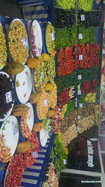 Üç Yol Market