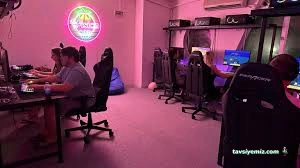 Uizyon Net Internet Cafe