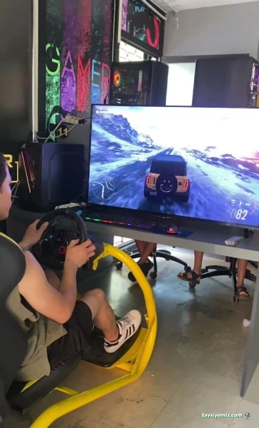 Ümo Oyun İnternet Cafe