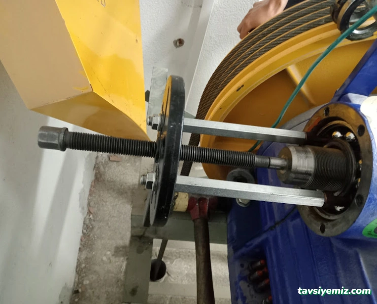 Ünlü Asansör Makine Tamir