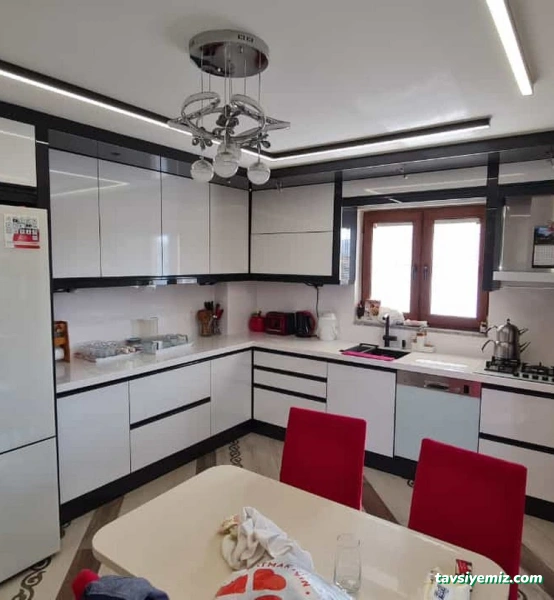 Uysal Mobilya Mutfak Dolabı Hilton Banyo Portmanto Gardolap Dolap Balıkesir Marangoz