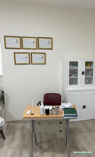 Uzm. Dr. İrfan Karatutlu, Fiziksel Tıp Ve Rehabilitasyon