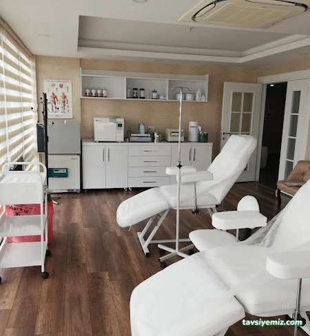 Uzm. Dr. Sabih Dallı - Diyarbakır Ozon Tedavi, Mezoterapi, Kupa(Hacamat) , Sülük, Akupunktur, Fitoterapi, Proloterapi, Fonksiyonel Tıp