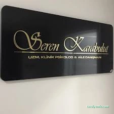 Uzm. Klinik Psikolog & Aile Danışmanı Seren Karabulut