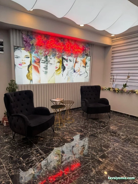 Veluxx Sağlıklı Güzellik Merkezi Gümüşhane