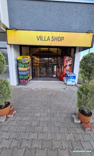 Villa Tobacco Shop