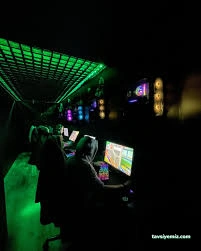 West E-Sports Gaming Cafe