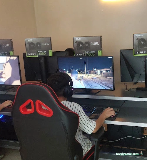 Yakamoz İnternet Kafe