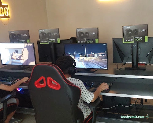 Yakamoz İnternet Kafe