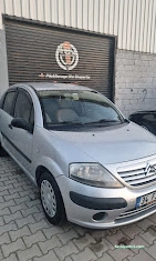 Yapar Oto Yıkama Ve Araç Bakım Uygulama Merkezi