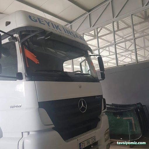 Yasdımanlar Oto Cam