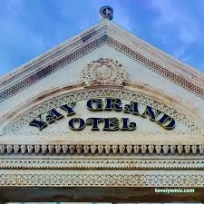 Yay Grand Otel