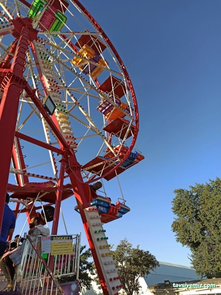 Yeni Lunapark