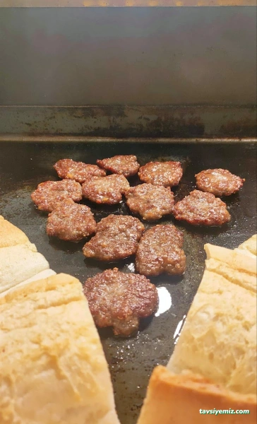 Yörükoğlu Köfte