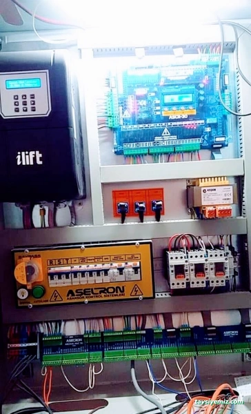 Yükselen Kardeşler Asansör