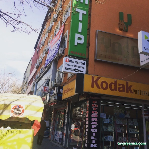 Zeynep Özbayrak Ağız Ve Diş Sağlığı Polikliniği