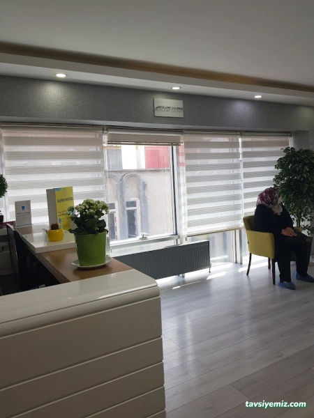 Zeynep Özbayrak Ağız Ve Diş Sağlığı Polikliniği