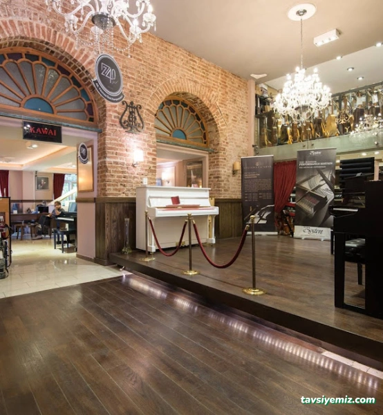 Zuhal Müzik Showroom